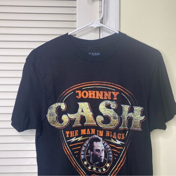 Johnny Cash Womens size small graphic tee shirt man in black - Picture 9 of 9